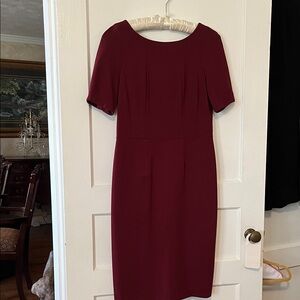 Timeless Brooks Brothers Deep Red Wine size 6 Midi Sheath Dress